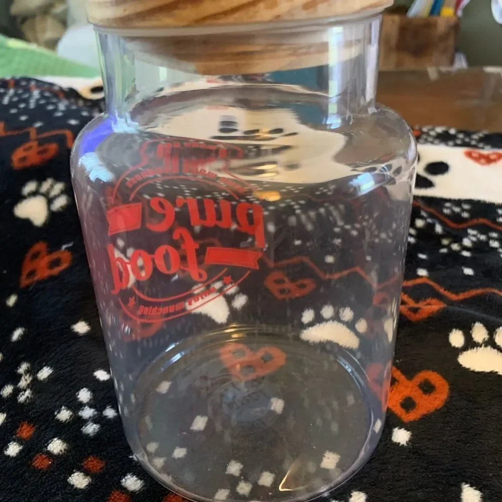GLASS jars with lids